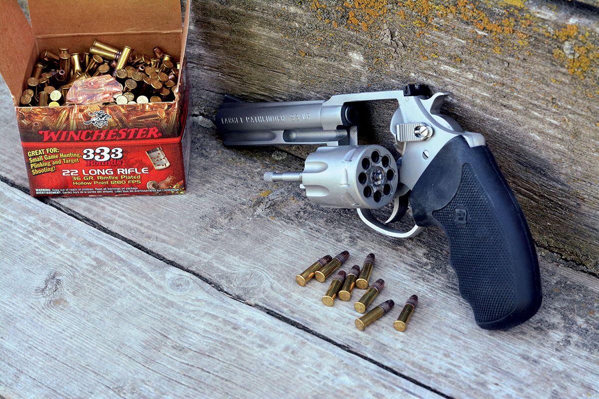 Capacity is 8 rounds.